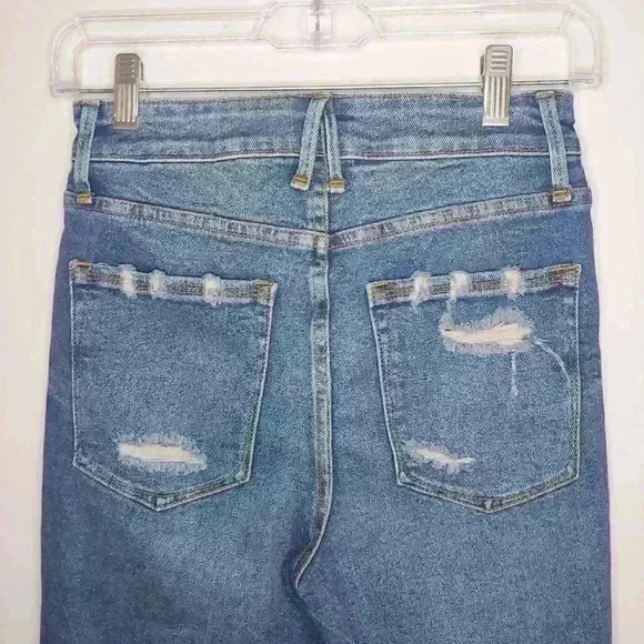 𝅺GOOD American Frayed Bermuda Denim Shorts 0/25 - Picture 7 of 9